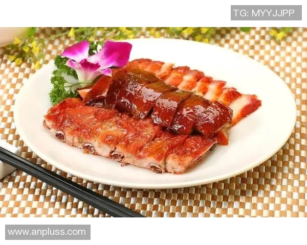 足球明星意外尝试鸟屎美食引发热议网友纷纷调侃其勇气与味蕾冒险