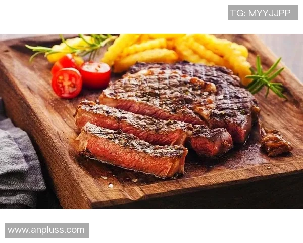 足球明星品尝奢华金箔牛排的美味之旅与背后的故事 足球明星品尝奢华金箔牛排的美味之旅与背后的故事