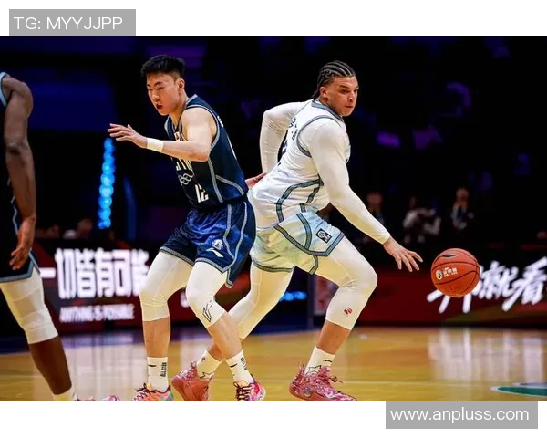 明星花样篮球上篮法则揭秘提升你的篮球技巧与比赛表现的秘诀